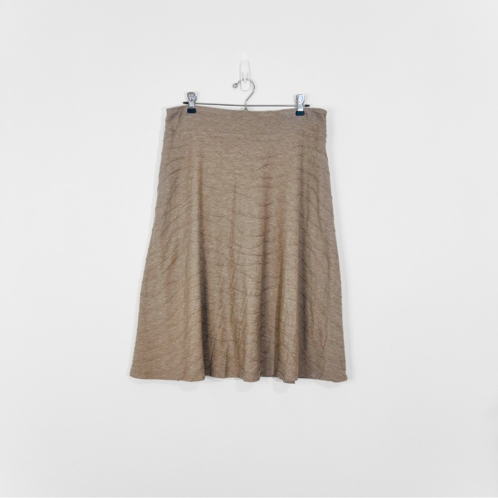 🖤 Zac and Rachel | Tan Textured Midi Skirt